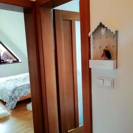 Aisha * Vel'ka Lomnica