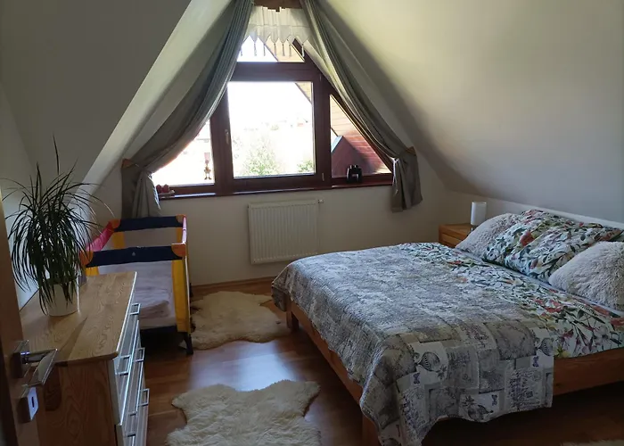 Aisha * Vel'ka Lomnica