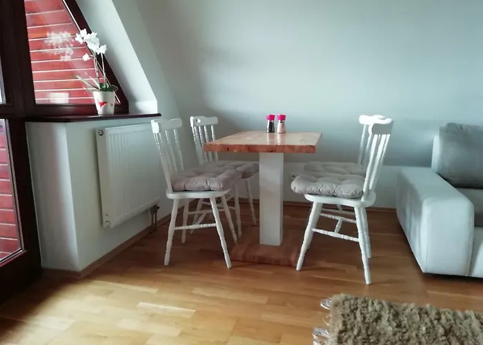 Aisha * Vel'ka Lomnica